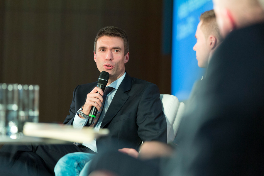 Stefan Müller auf Podiumsdiskussion 20 Jahre ABFG